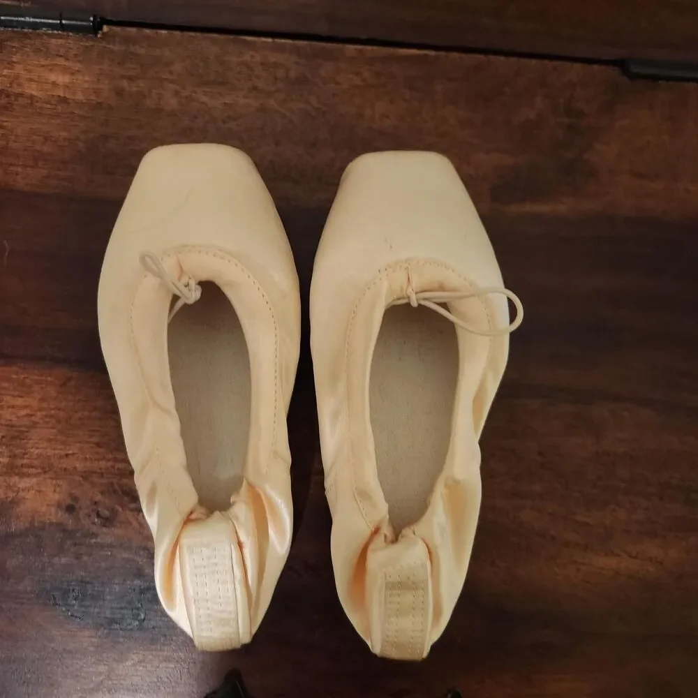 Powder Pink Ballet Pointe Dance Slippers shoes L 30